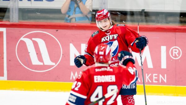 Viisi IFK-pelaajaa pukee Leijona-paidan päälleen maajoukkuetauolla