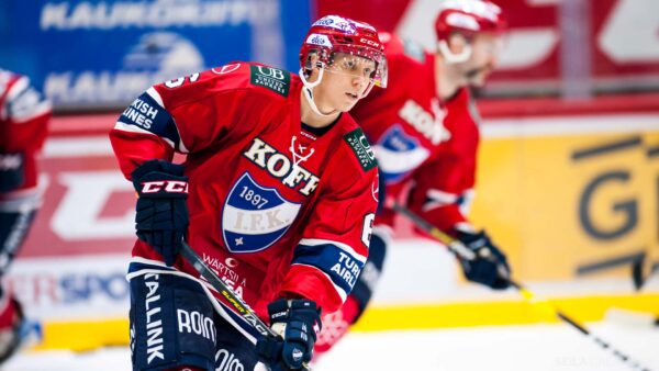 Seuraavana Lappeenranta – Lyytinen debytoi IFK-paidassa