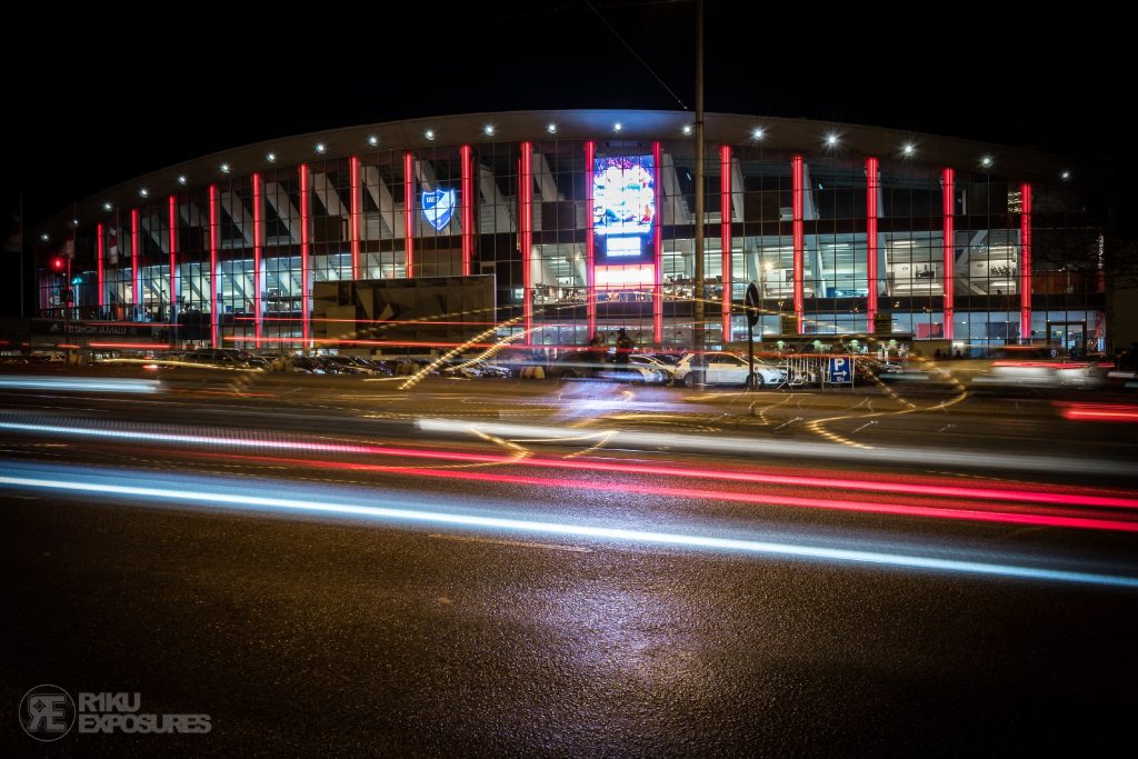 Taksilla matsiin – Tee tilaus HIFK:n sovelluksessa!