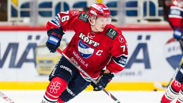 TIEDOTE: Kapteeni Jere Sallinen ja Ville Leskinen jatkavat HIFK:ssa – Kahdeksan uutta sopimusta julki