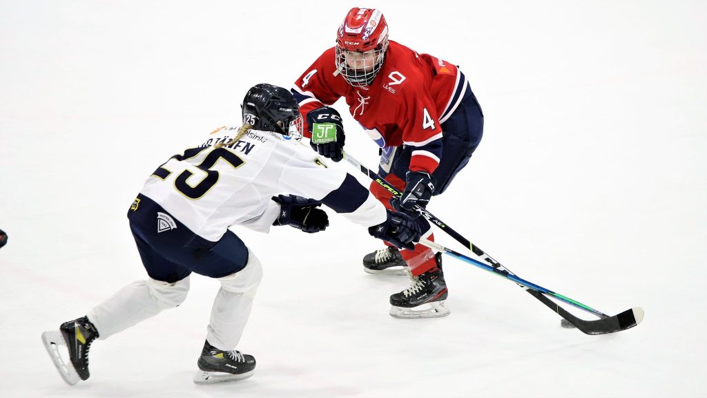 Naisten Liigan kärkiottelu HIFK – Kiekko-Espoo pelataan Pirkkolassa