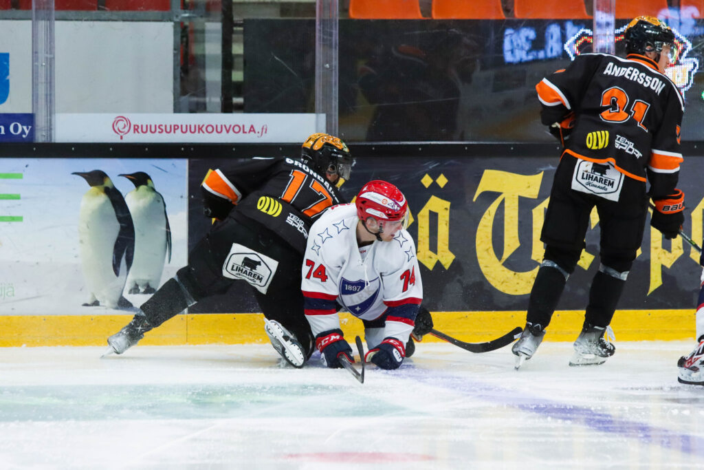 Dunkkuun treenikauden viimeisessä matsissa – Kausi alkaa viikon päästä
