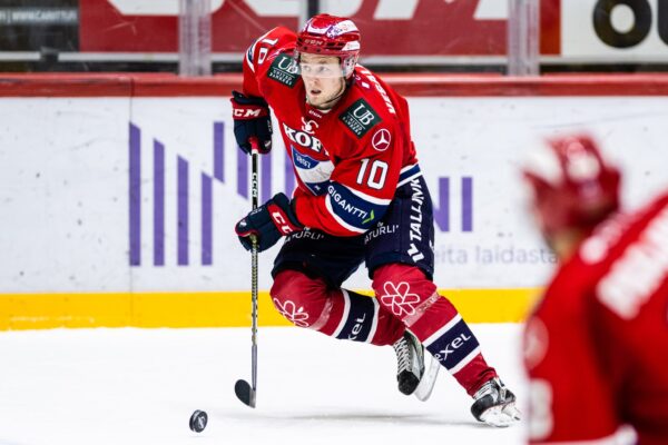 Kristian Vesalainen jatkaa HIFK:ssa