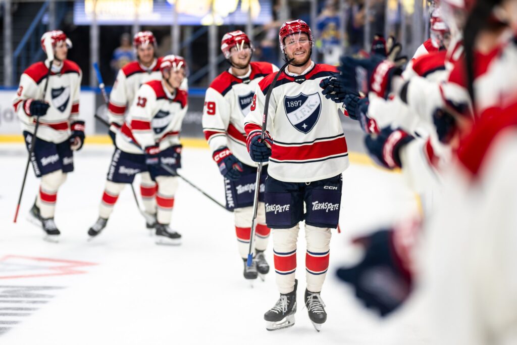 HIFK VOITTI TAPIOLAN YYVEEBILEET